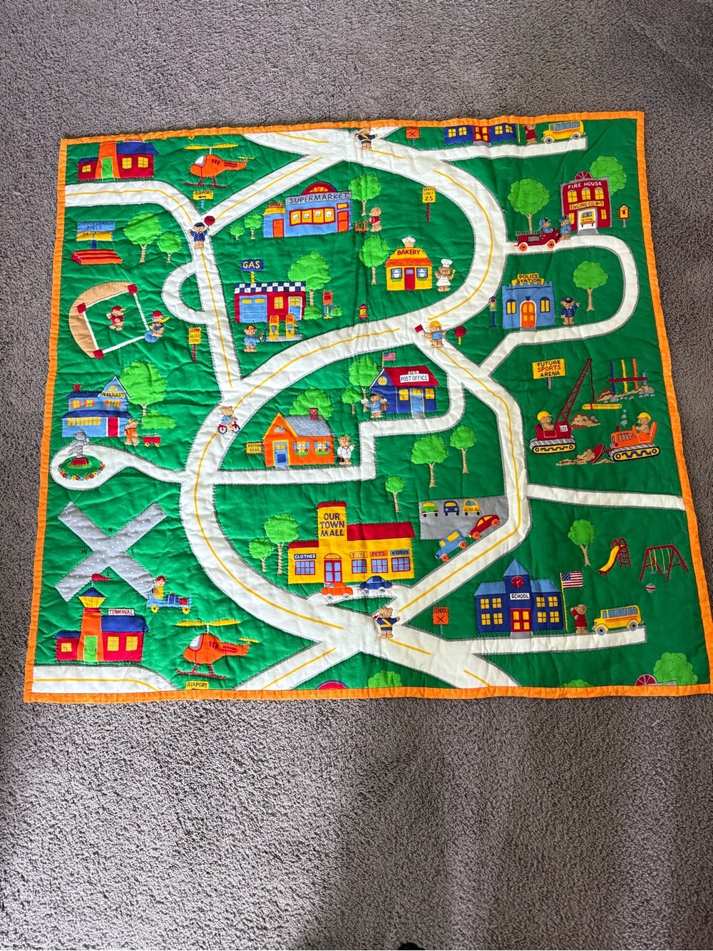 Handmade teddy bear town baby quilt/playmat